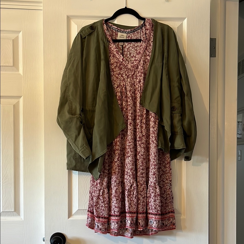 NWT Knox Rose Olive Green Blouse and Pink Floral Dress size Small